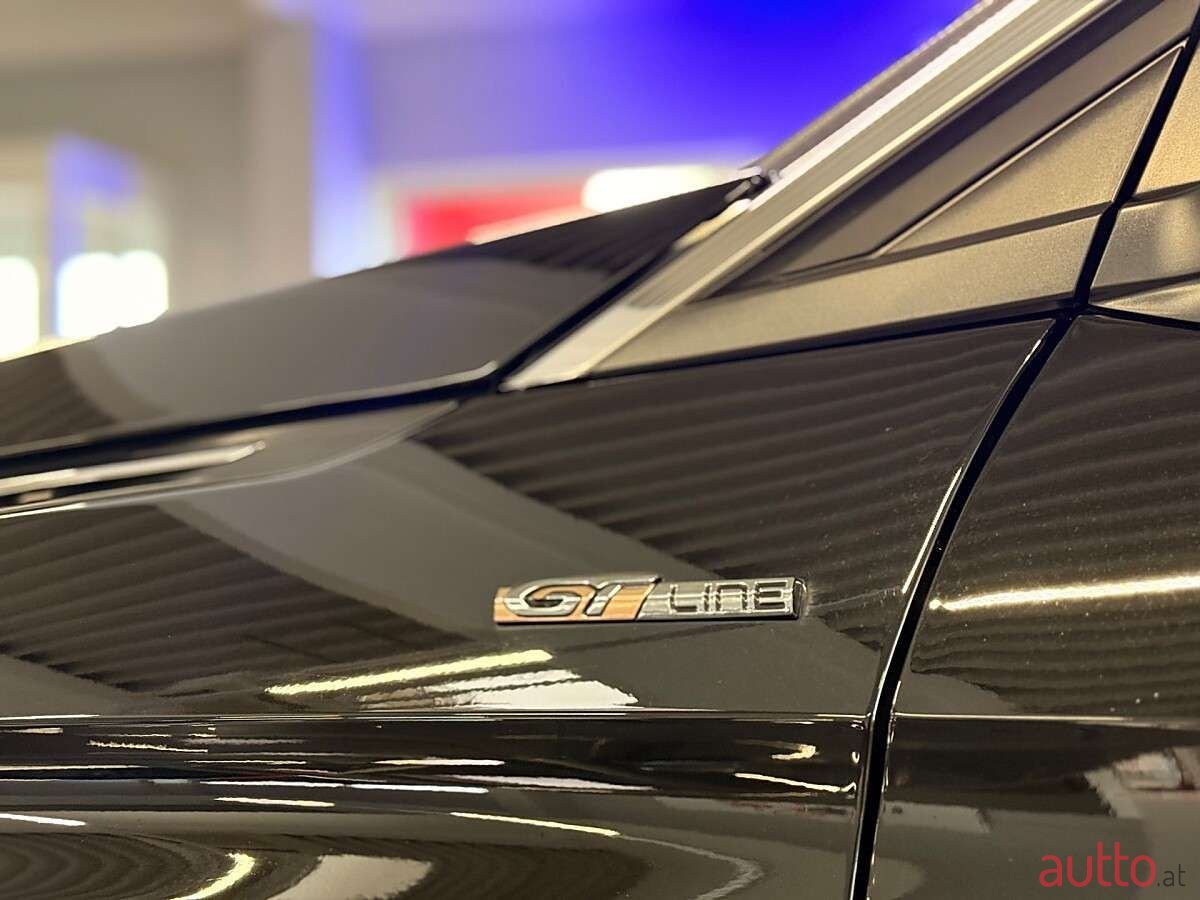 2018' Peugeot 3008 photo #6