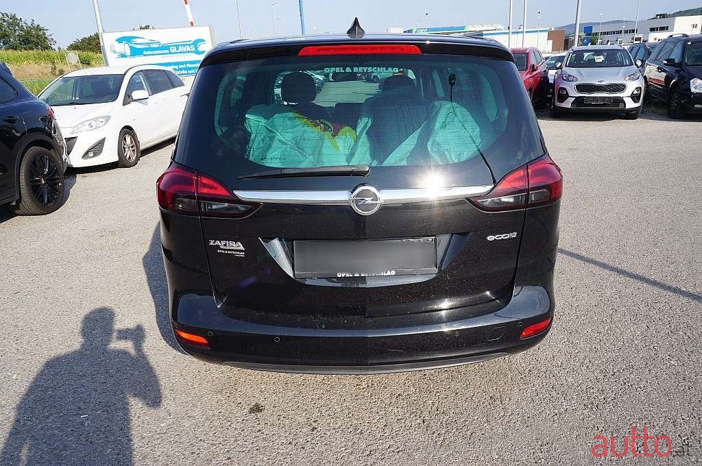 2015' Opel Zafira photo #6