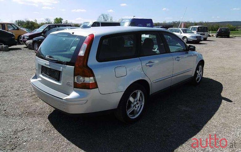2007' Volvo V50 photo #4