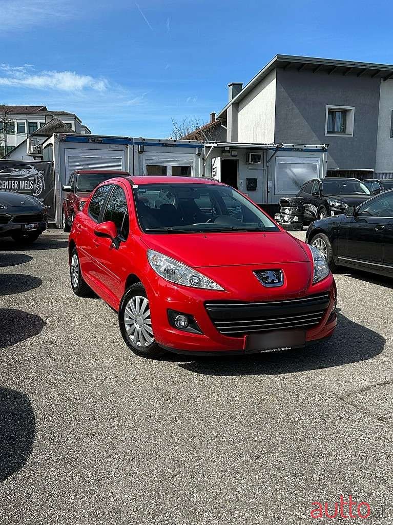 2009' Peugeot 207 photo #1