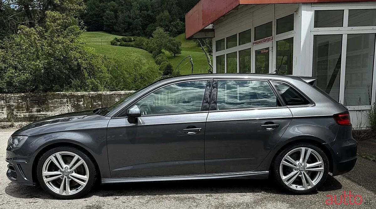 2015' Audi A3 photo #4