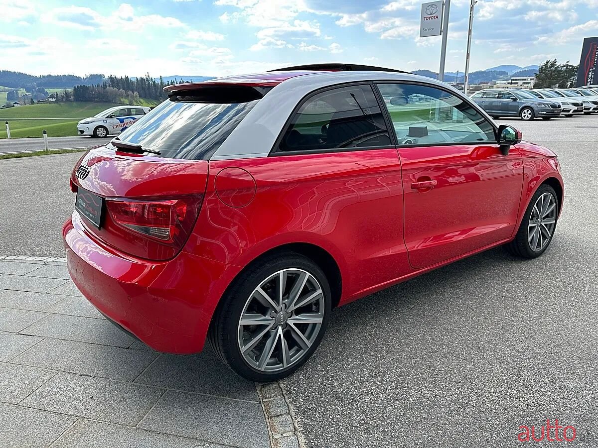 2011' Audi A1 photo #5