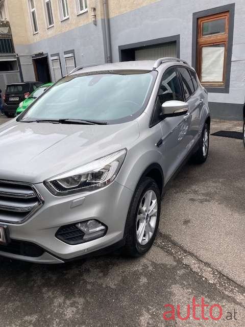 2018' Ford Kuga photo #3