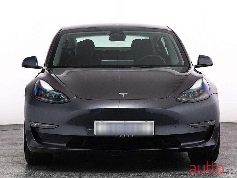 2022' Tesla Model 3 photo #2