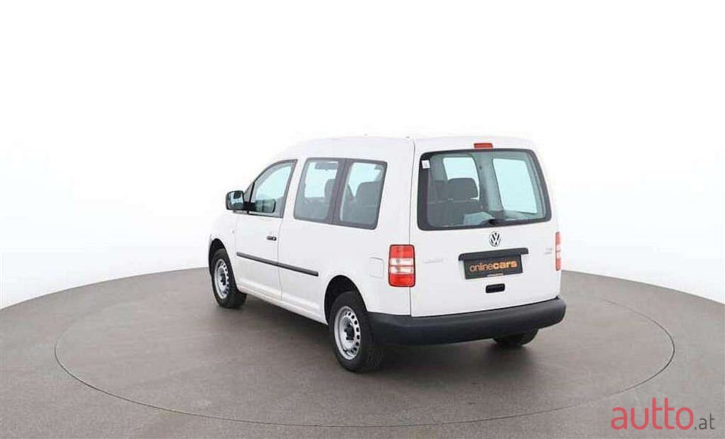 2013' Volkswagen Caddy photo #3
