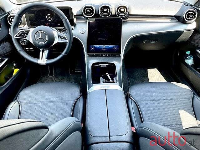 2014' Mercedes-Benz C-Klasse photo #6