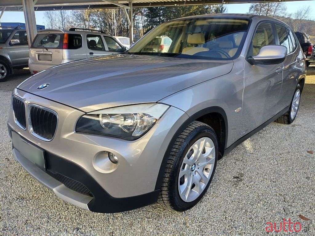 2010' BMW X1 photo #1