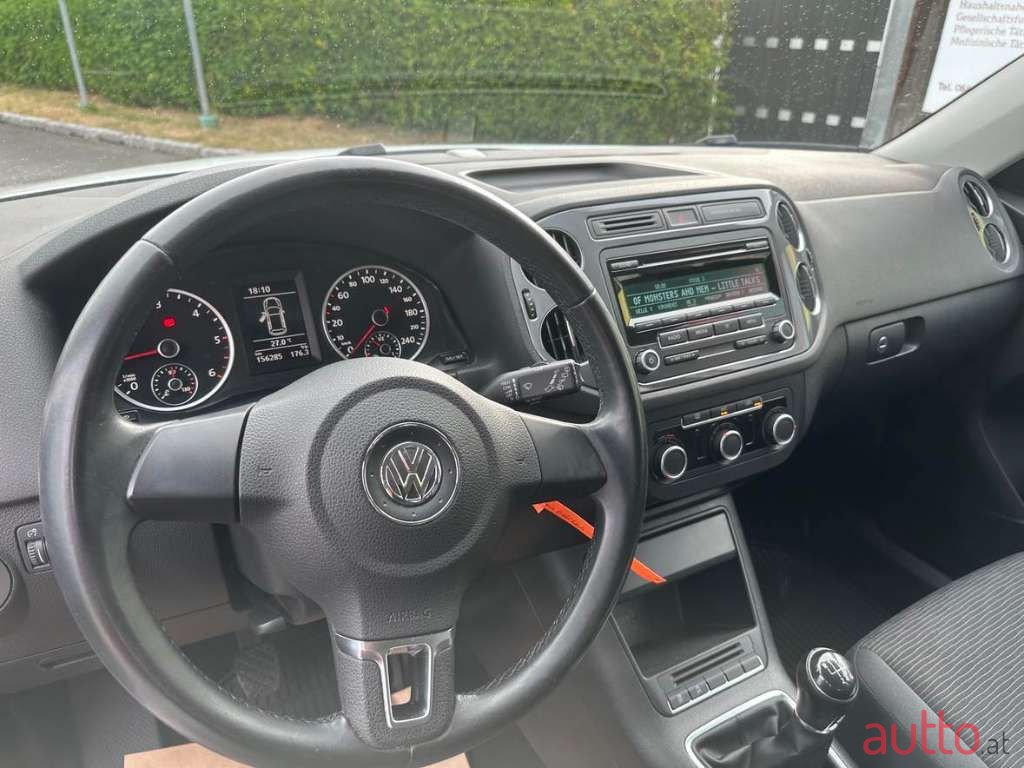 2014' Volkswagen Tiguan photo #5