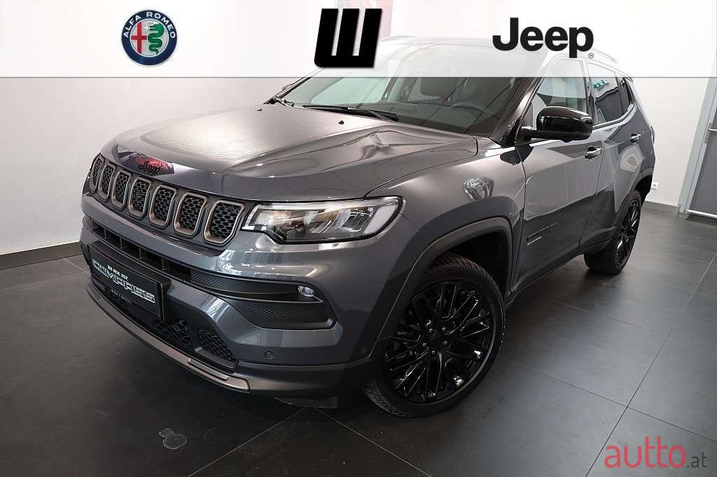 2023' Jeep Compass photo #1