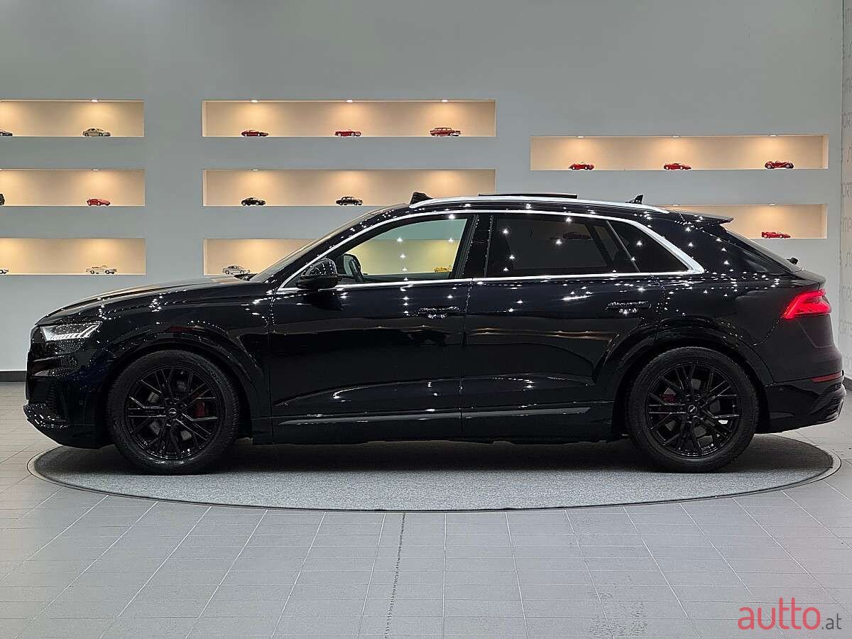 2018' Audi Q8 photo #2