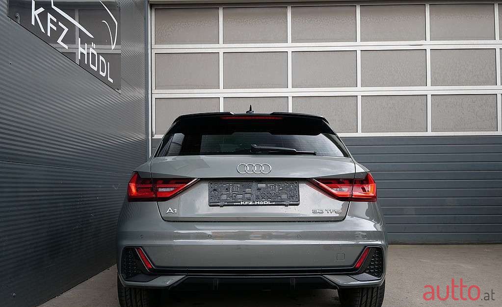 2018' Audi A1 photo #3