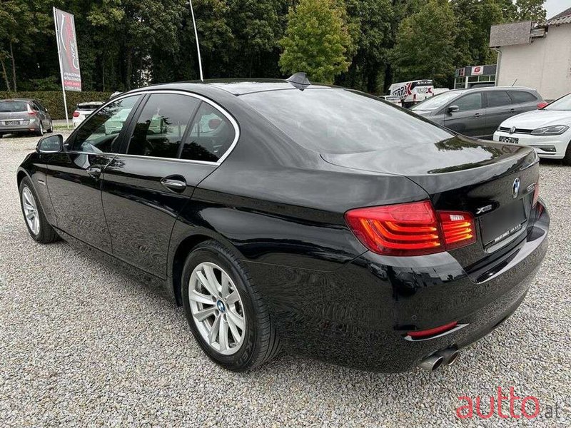 2015' BMW 5Er-Reihe photo #2