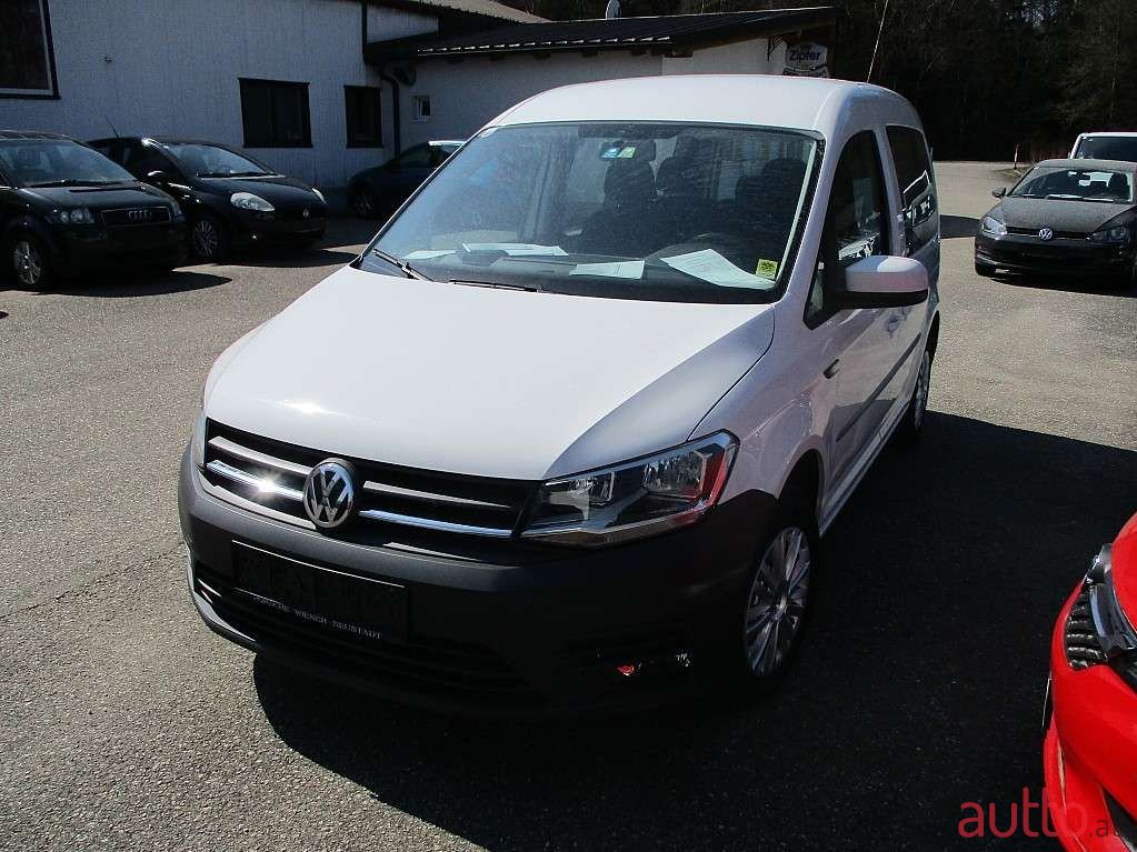 2016' Volkswagen Caddy photo #5