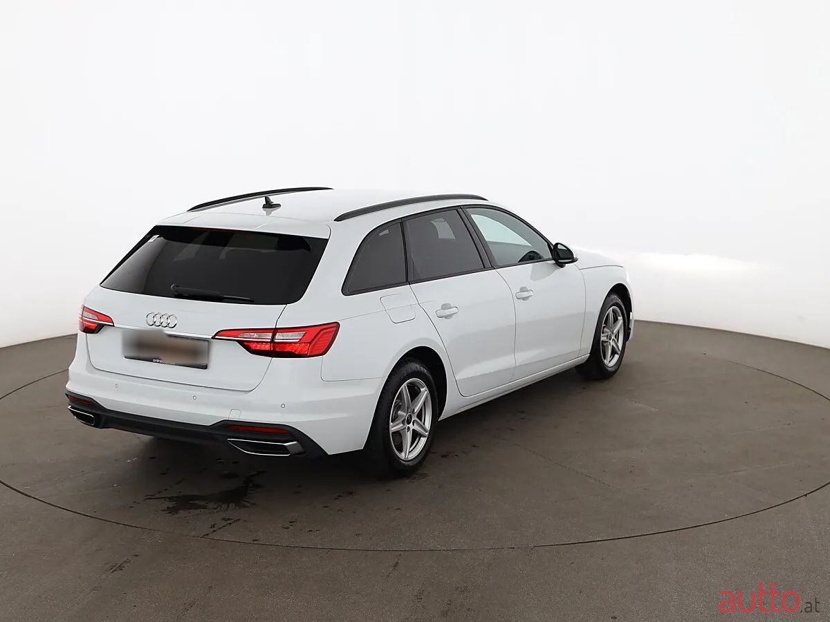 2023' Audi A4 photo #2