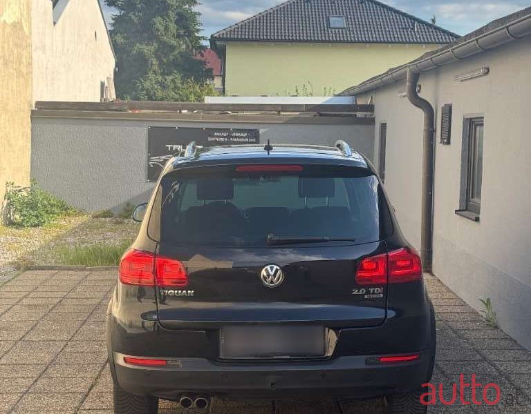 2013' Volkswagen Tiguan photo #4