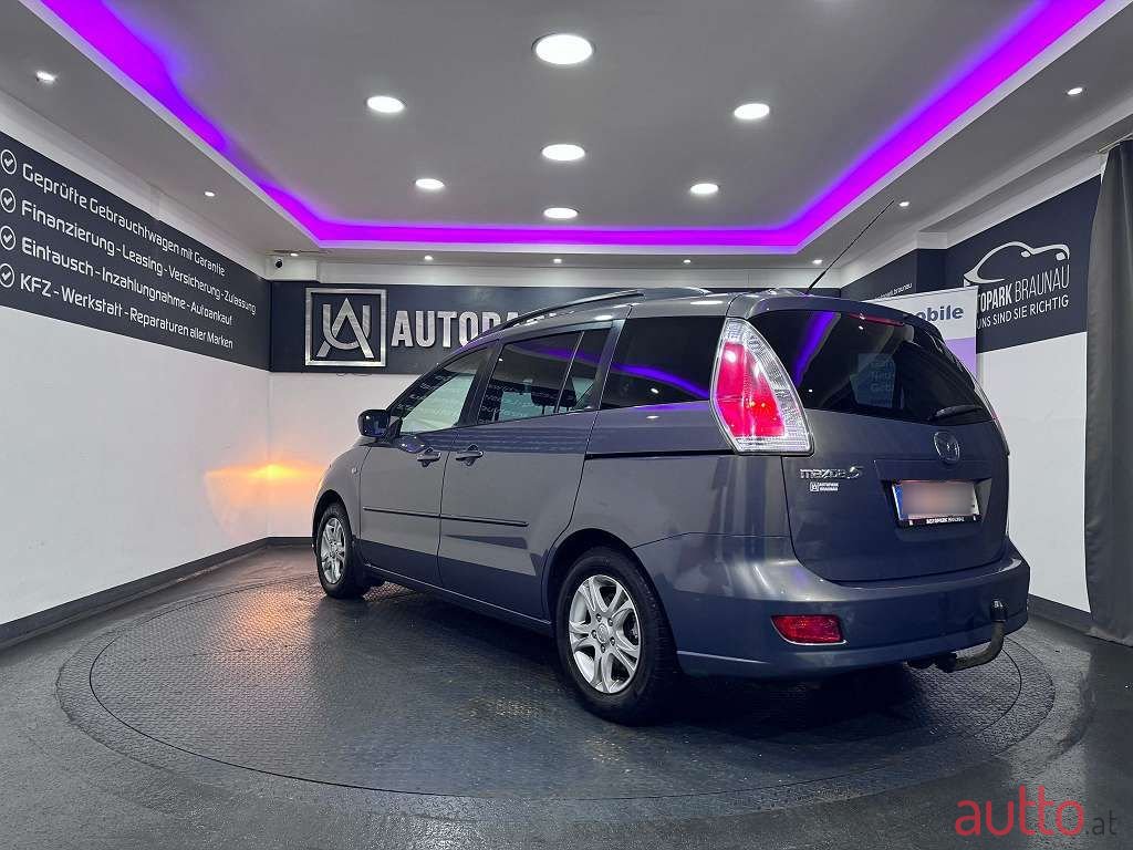 2009' Mazda Mazda5 photo #3