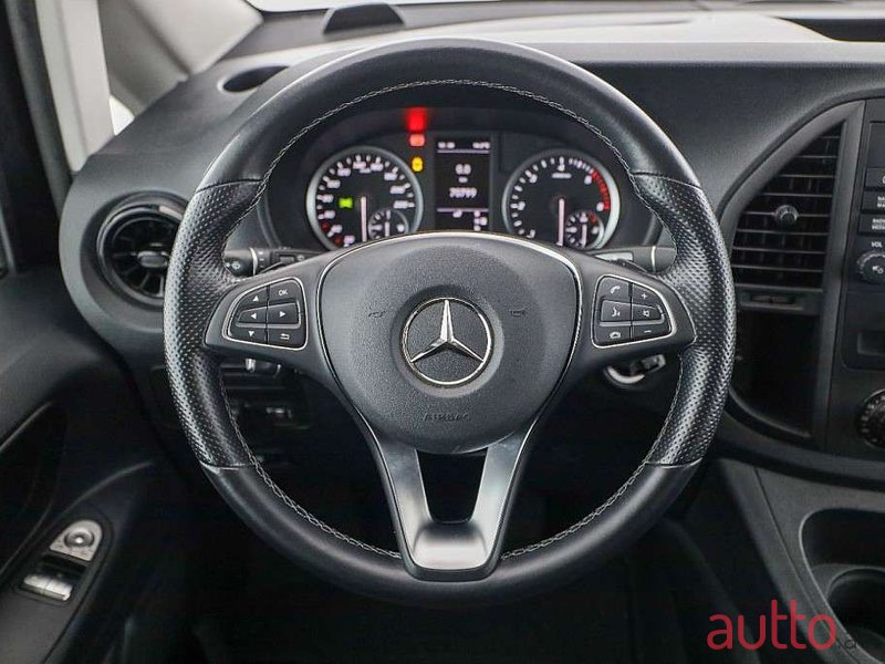 2022' Mercedes-Benz Vito photo #3