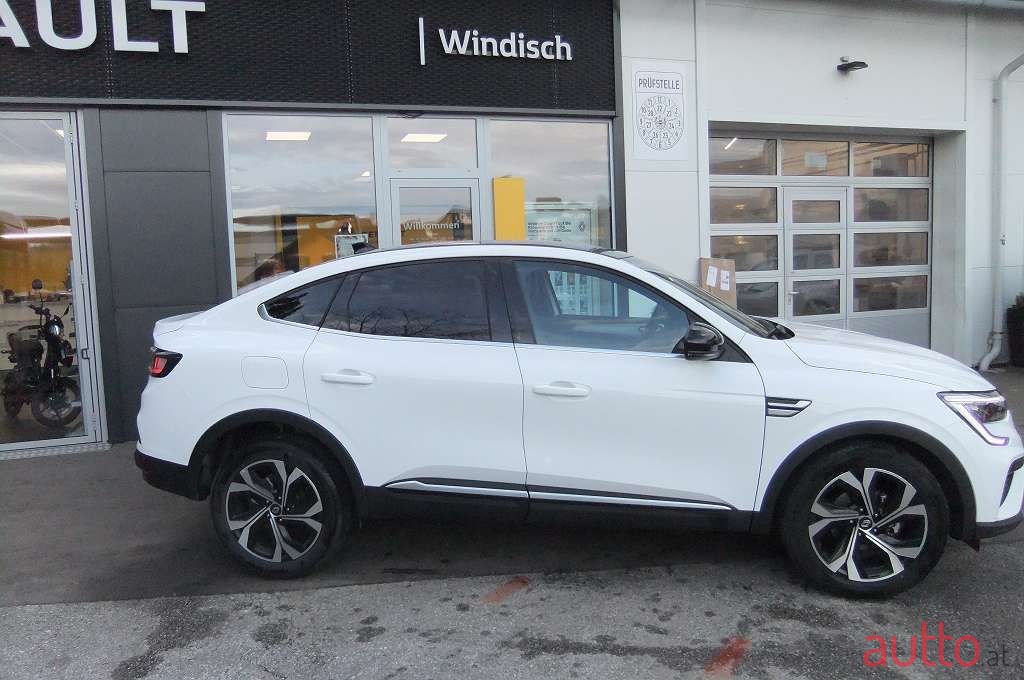 2024' Renault Arkana photo #2