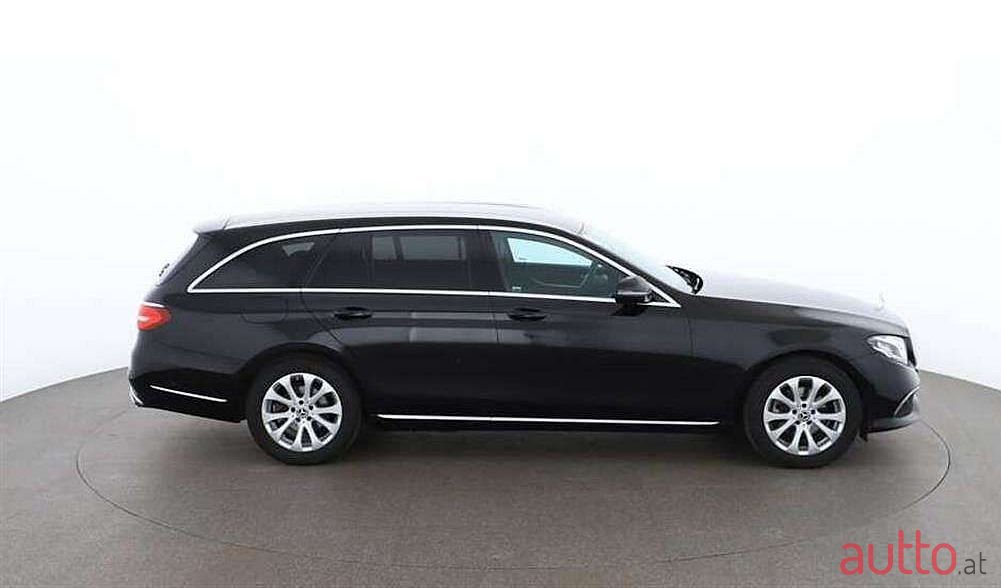 2018' Mercedes-Benz E-Klasse photo #2