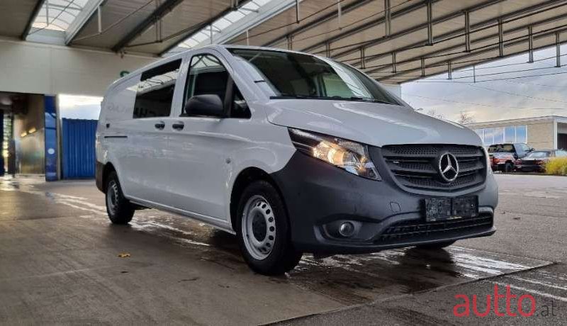 2018' Mercedes-Benz Vito photo #6