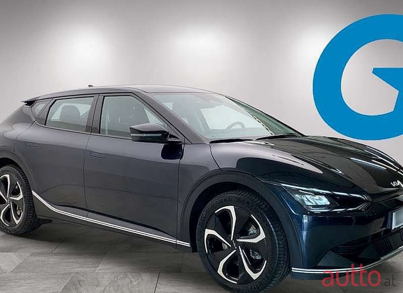 2022' Kia EV6 photo #2