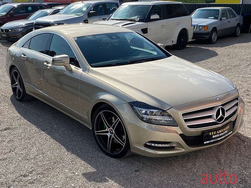 2011' Mercedes-Benz Cls-Klasse photo #3