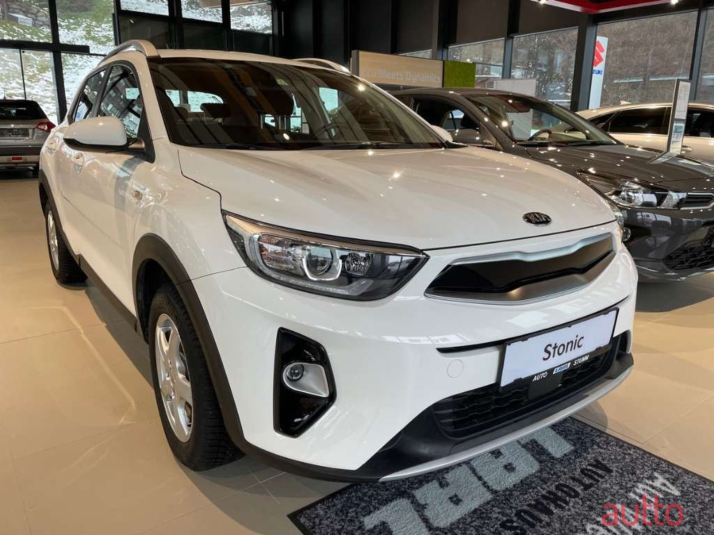 2017' Kia Stonic photo #3