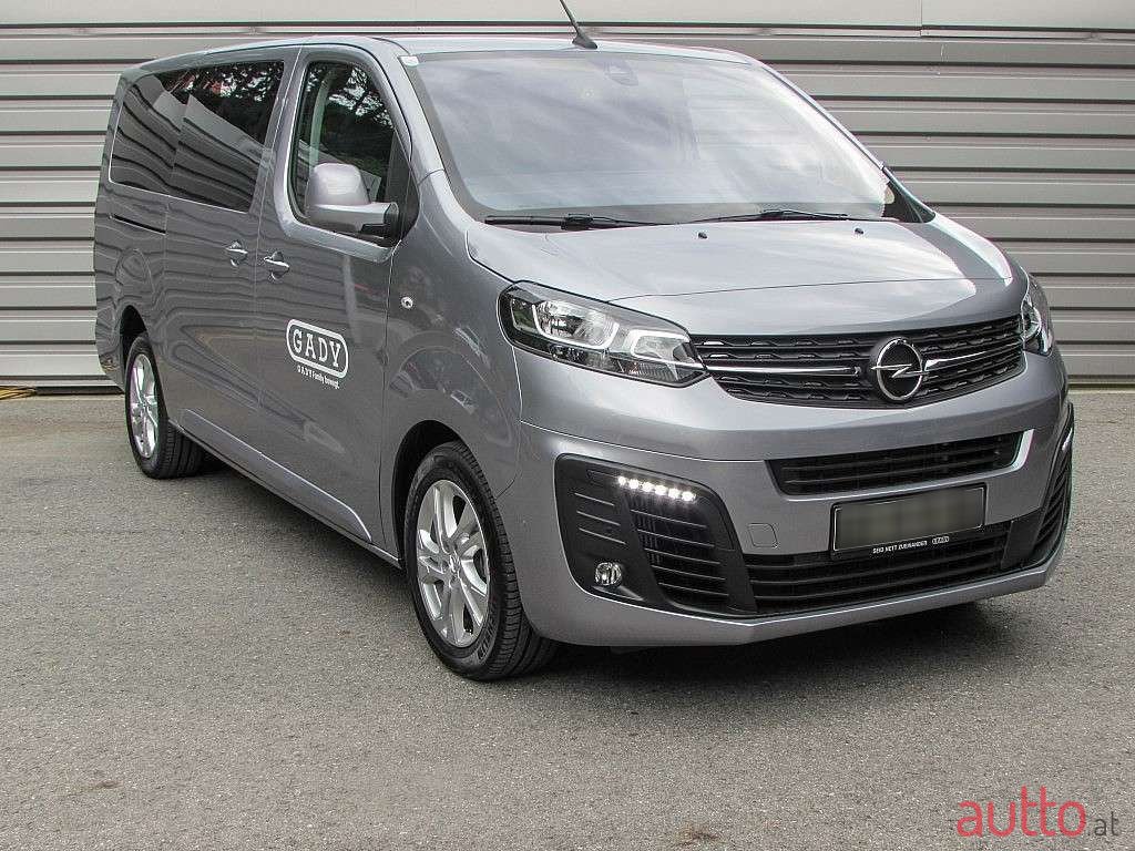 2020' Opel Zafira photo #4