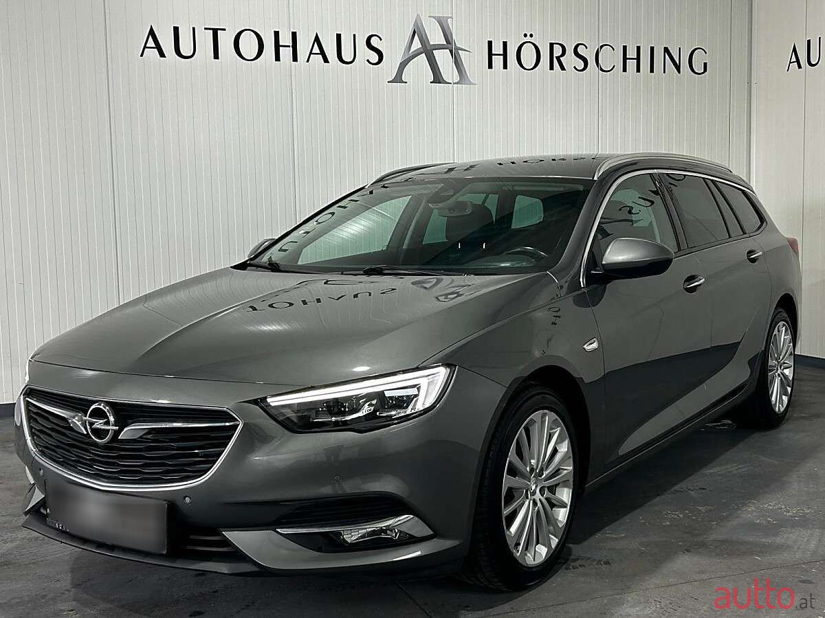 2018' Opel Insignia photo #3