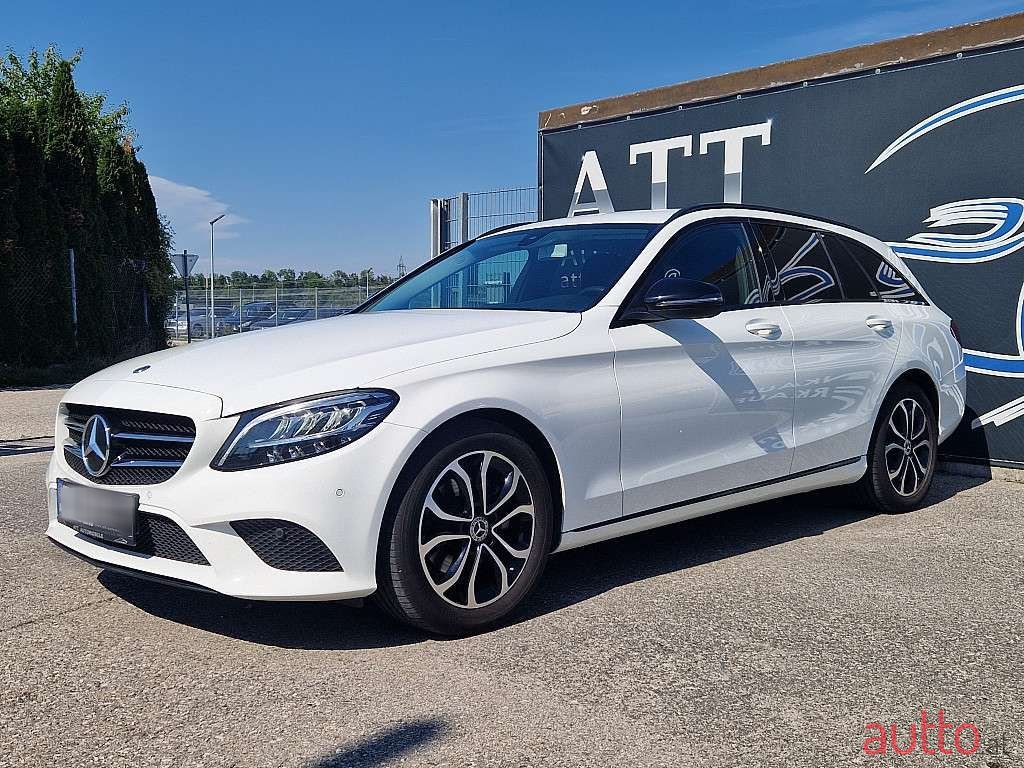 2019' Mercedes-Benz C-Klasse photo #4