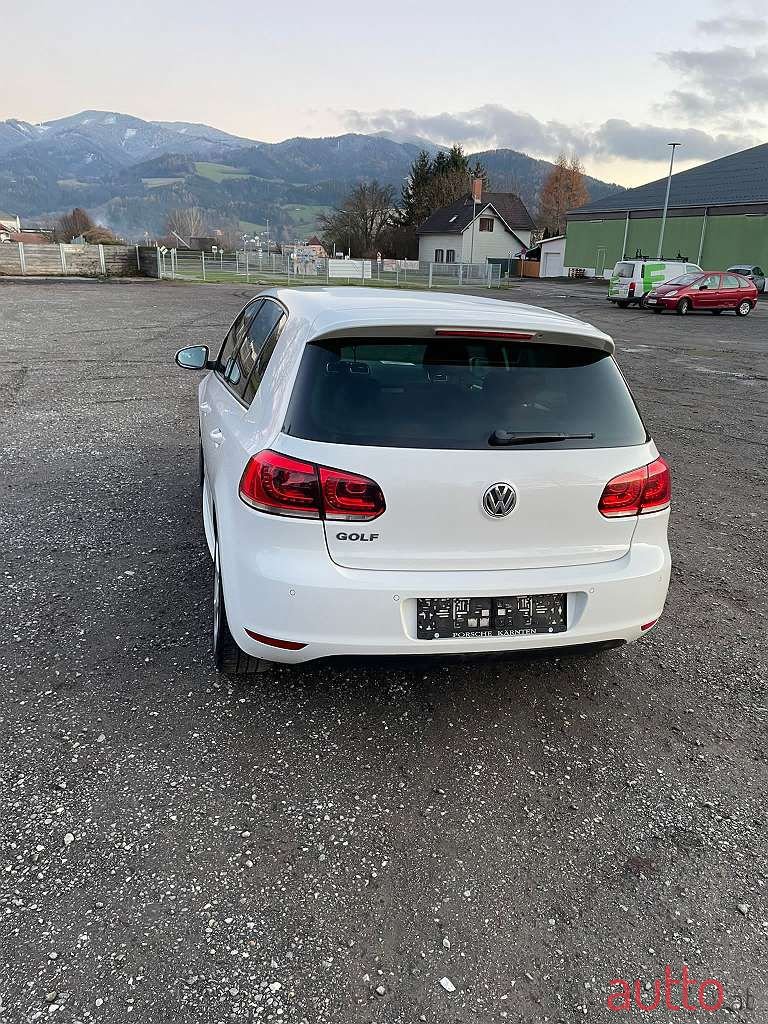 2012' Volkswagen Golf photo #3