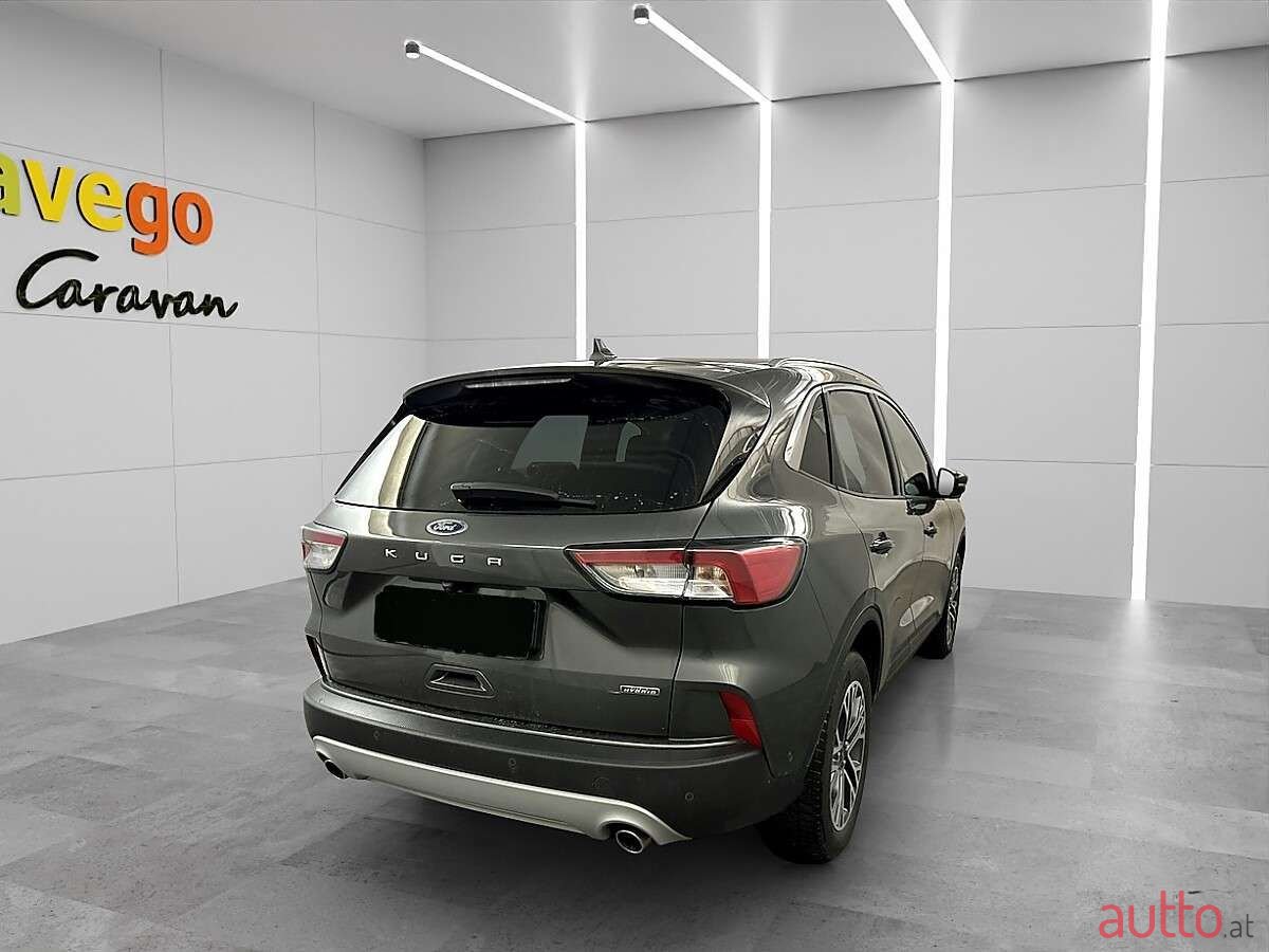 2022' Ford Kuga photo #3
