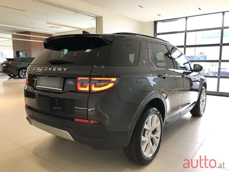 2023' Land Rover Discovery Sport photo #2