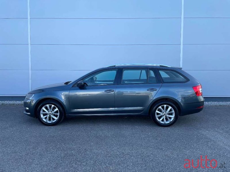 2018' Skoda Octavia photo #5