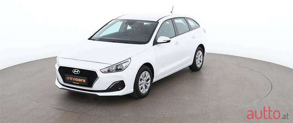 2020' Hyundai i30 photo #1