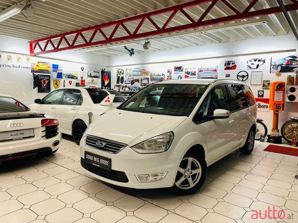 2011' Ford Galaxy photo #1