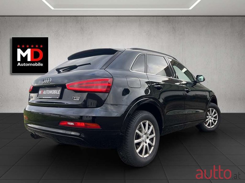 2012' Audi Q3 photo #6