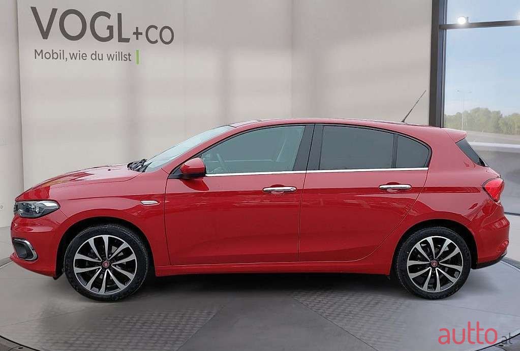 2016' Fiat Tipo photo #2