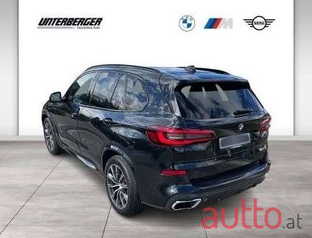 2022' BMW X5 photo #4