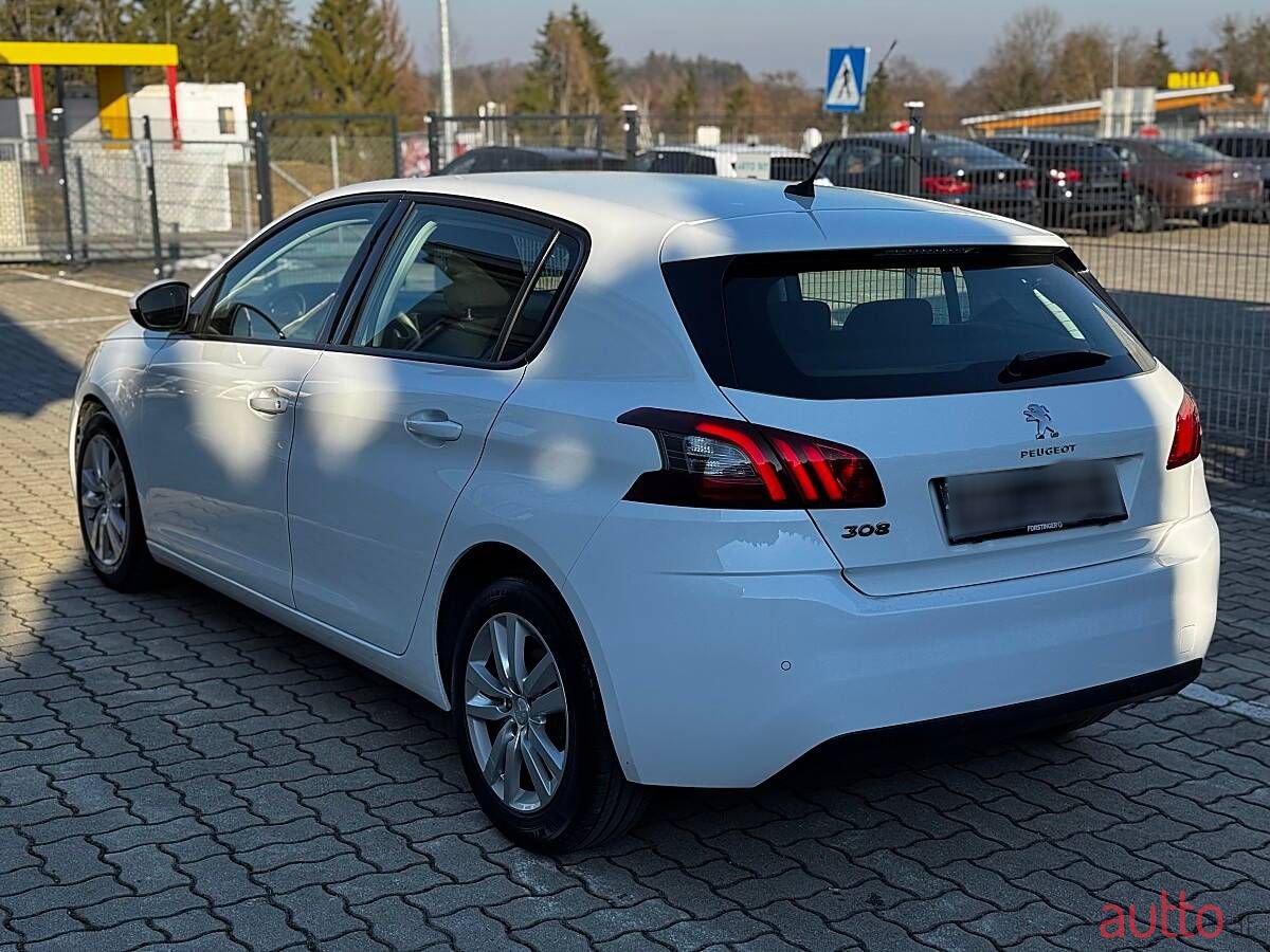 2019' Peugeot 308 photo #2