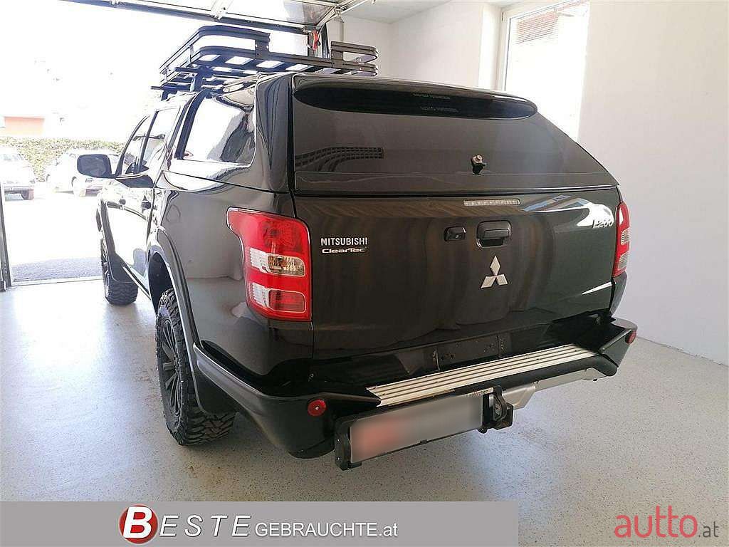 2016' Mitsubishi L200 photo #3
