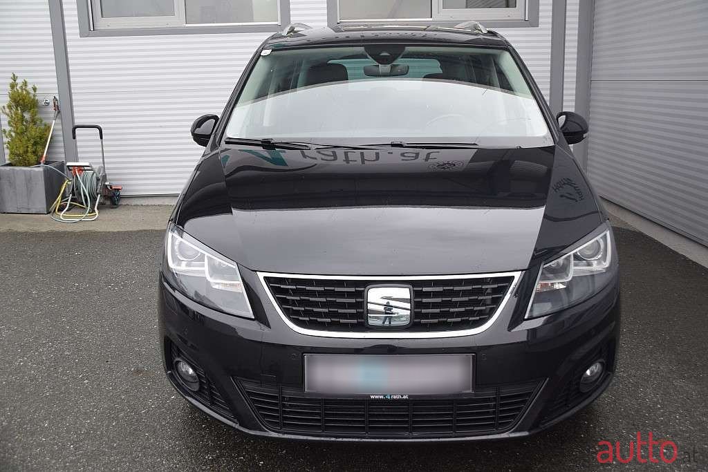 2019' SEAT Alhambra photo #4