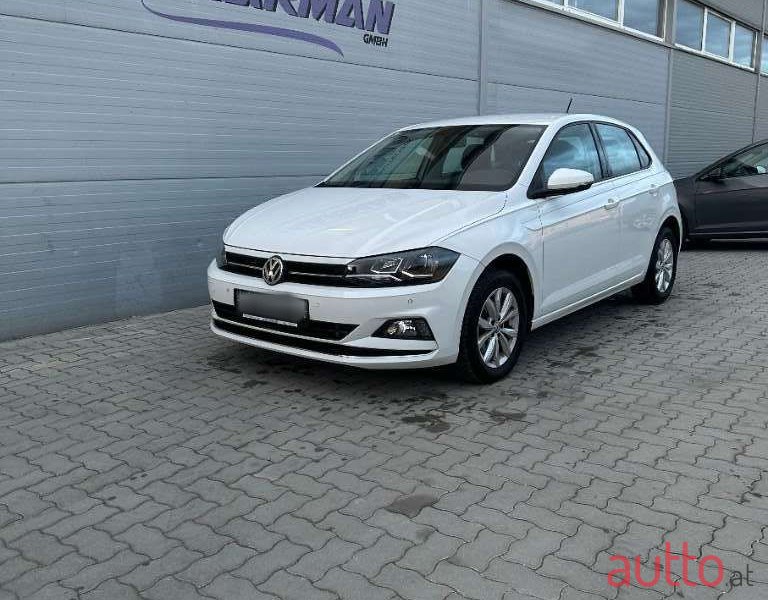 2019' Volkswagen Polo photo #6