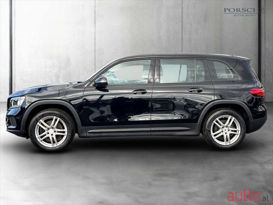 2020' Mercedes-Benz GLB photo #3