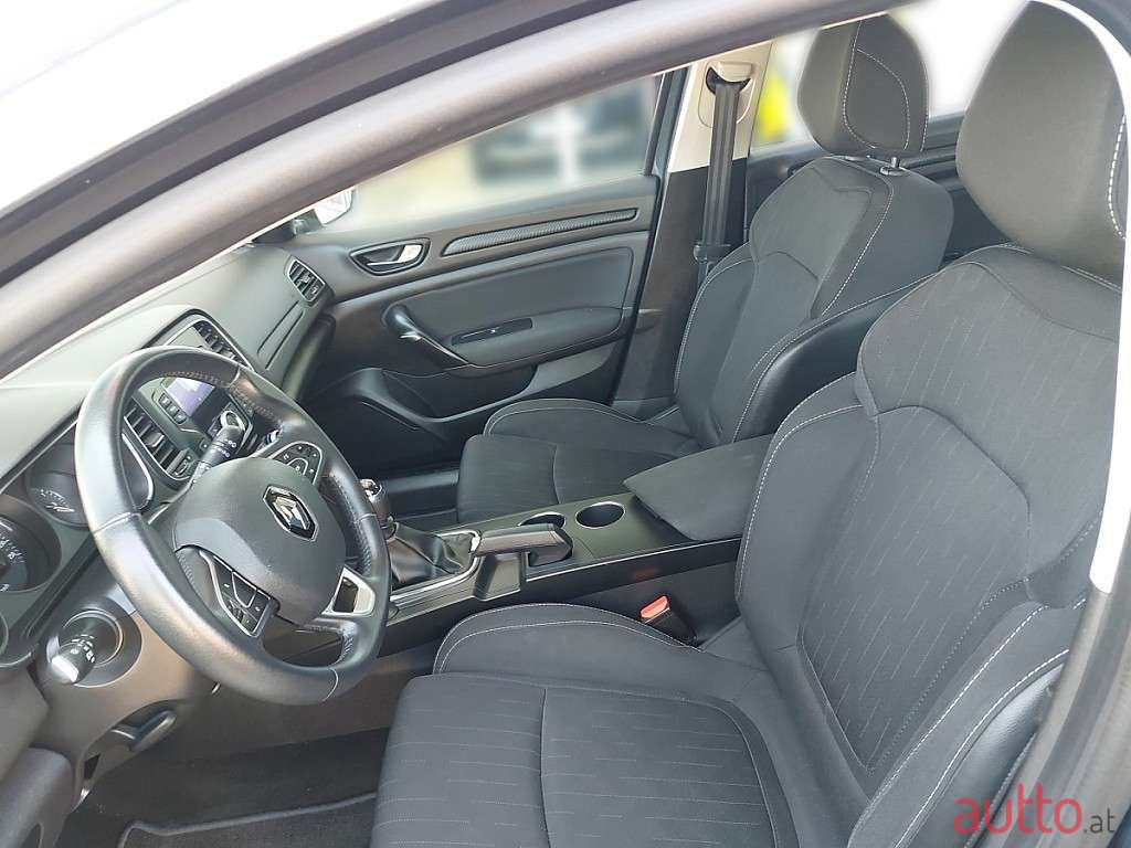 2018' Renault Megane photo #6