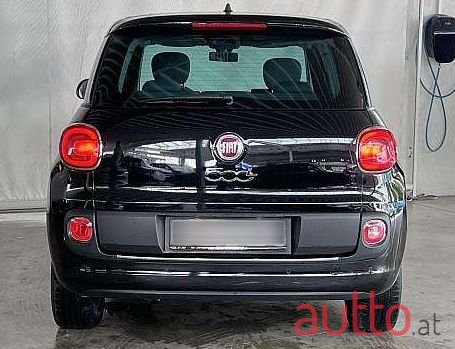 2016' Fiat 500L photo #5