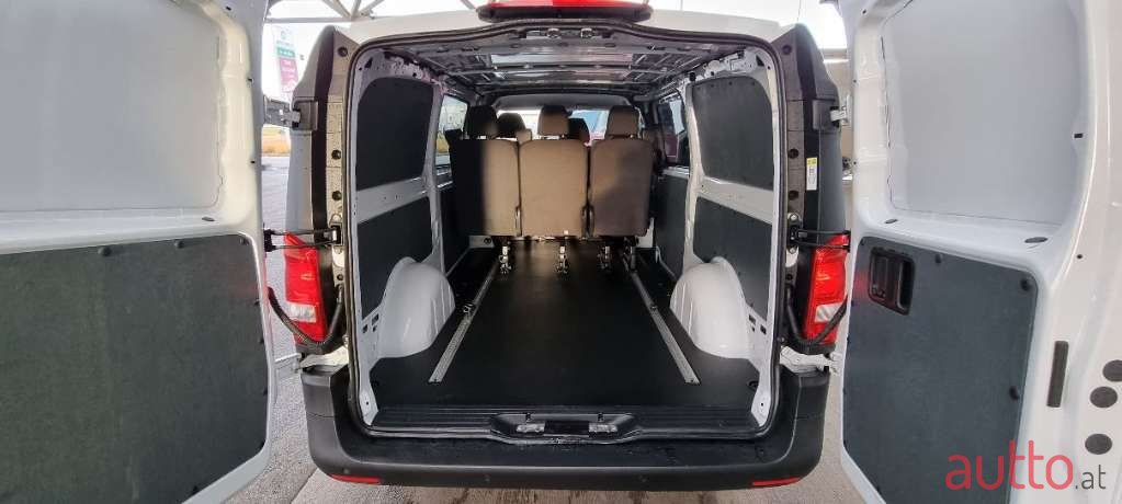 2018' Mercedes-Benz Vito photo #5