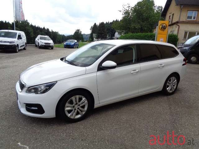 2020' Peugeot 308 photo #1