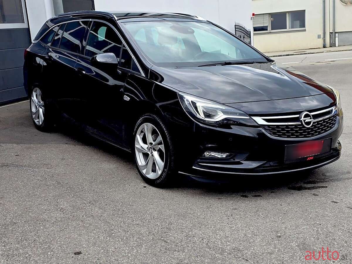 2019' Opel Astra photo #3