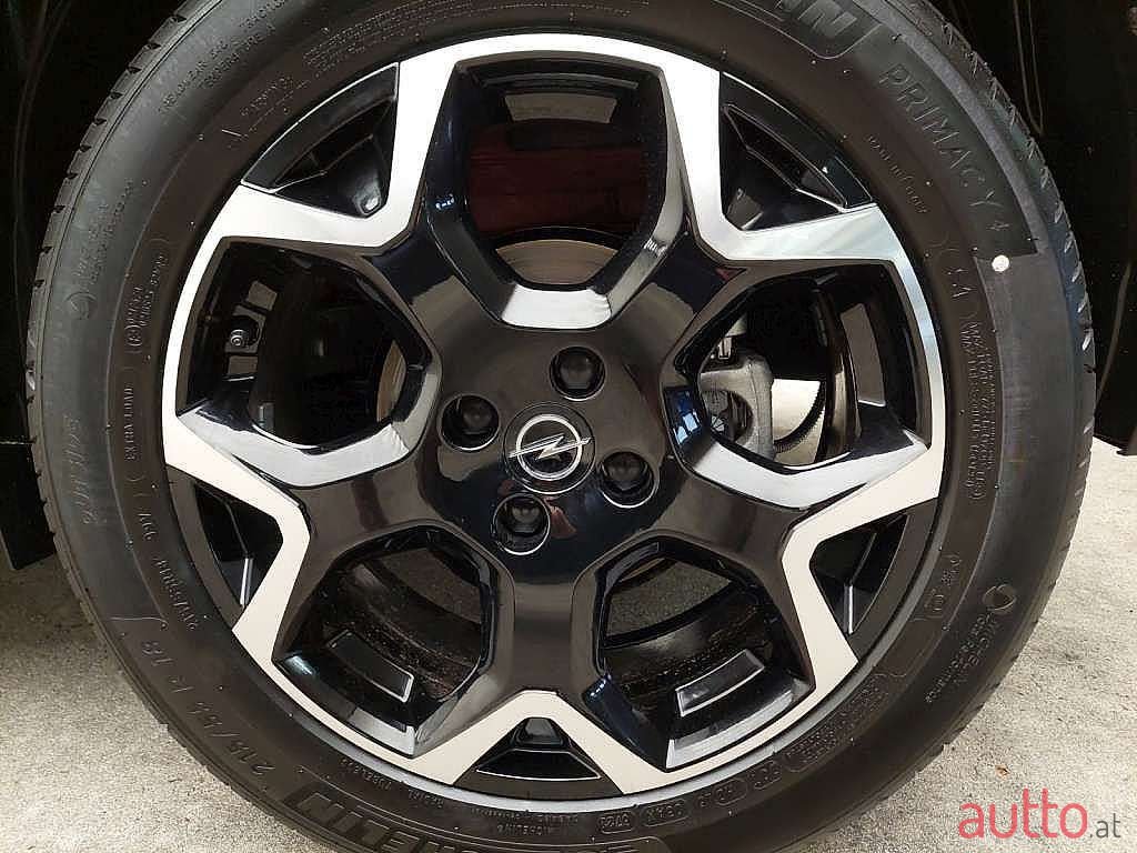 2023' Opel Mokka photo #6